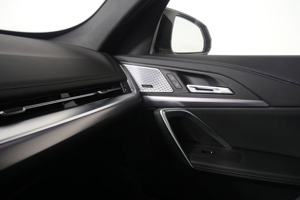 Certified 2025 BMW X1 M35i image 30