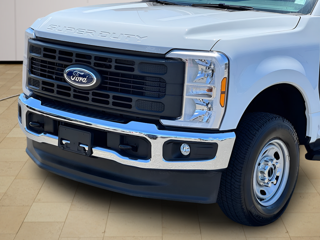 Used 2025 Ford F250 XL w/ FX4 Off-Road Package AWD/4WD image 32