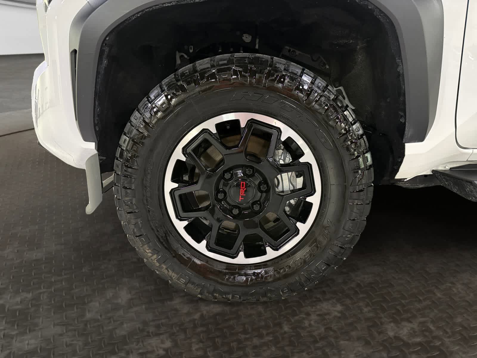 Used 2026 Toyota Tacoma TRD Off-Road AWD/4WD image 21