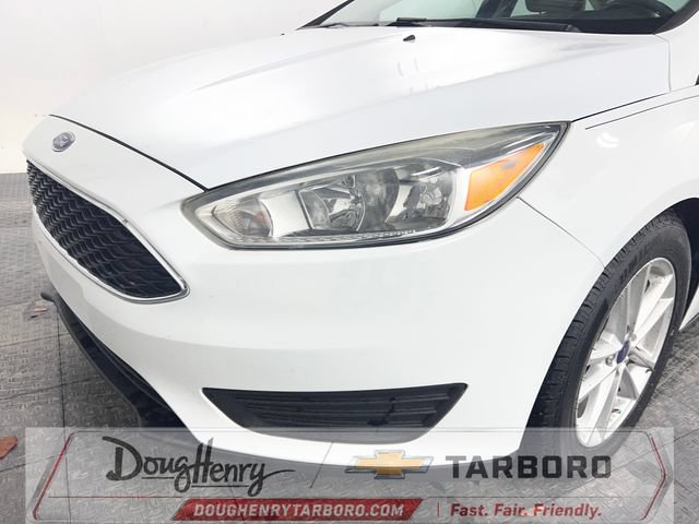 Used 2015 Ford Focus SE FWD image 11