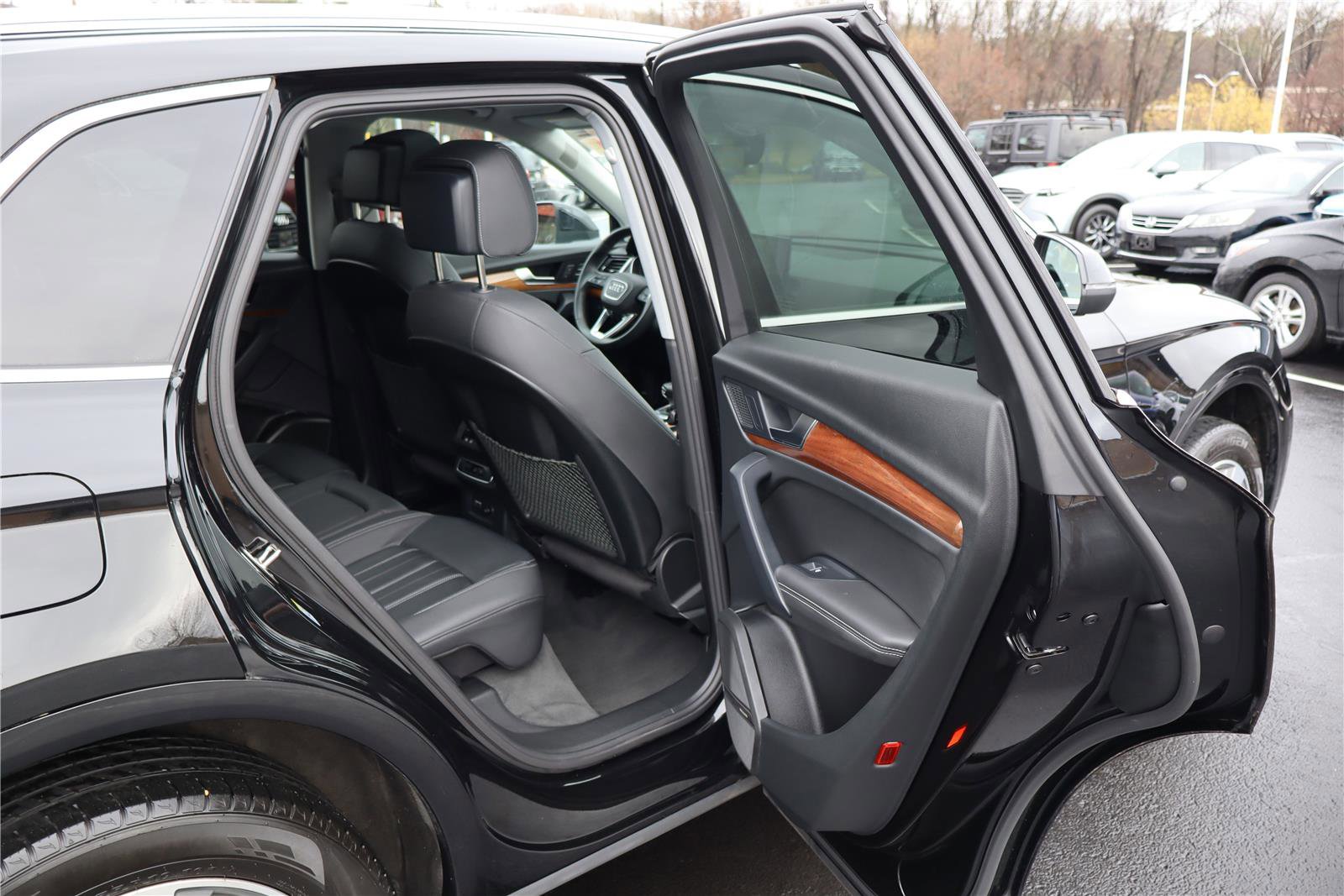 Used 2023 Audi Q5 2.0T Premium Plus w/ Premium Plus Package image 32