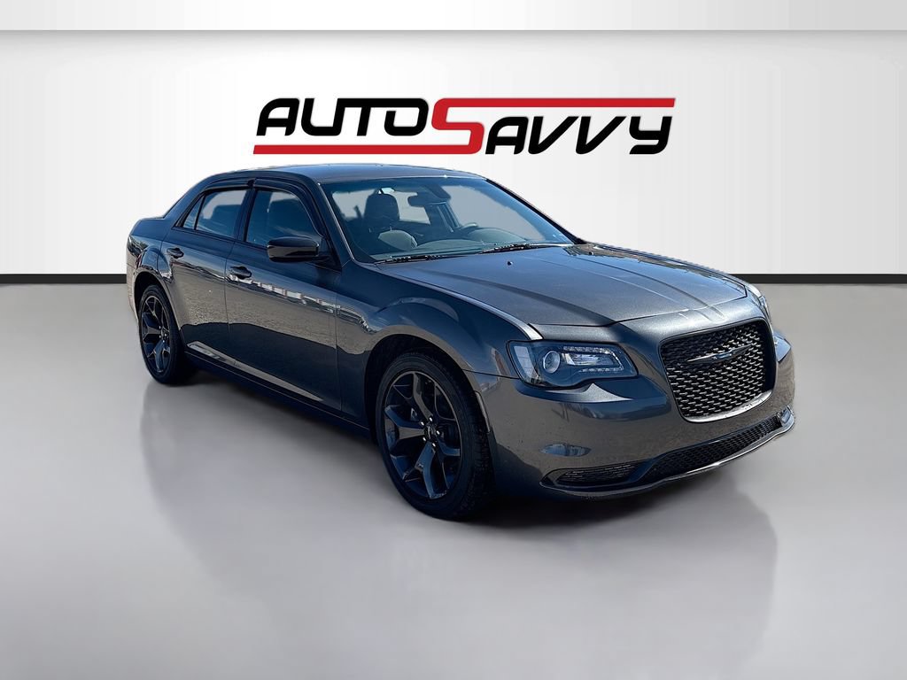 Used 2023 Chrysler 300 Touring w/ Sport Appearance Package RWD image 1