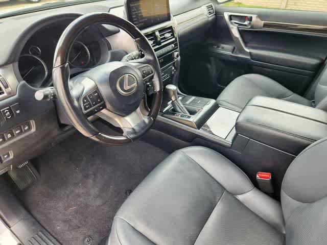 Used 2023 Lexus GX 460 Premium w/ Premium Package AWD/4WD image 2