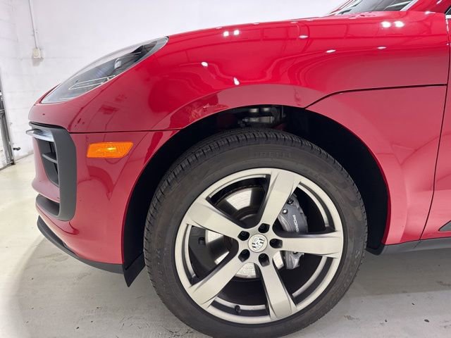 Used 2025 Porsche Macan Turbo image 10