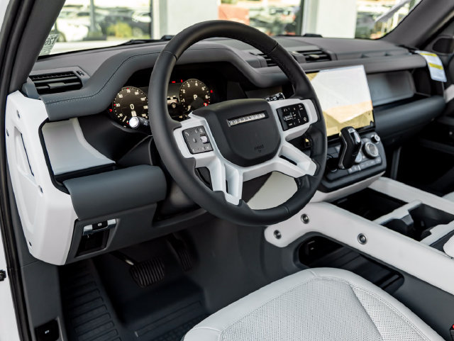 New 2026 Land Rover Defender 110 X-Dynamic SE AWD/4WD image 17