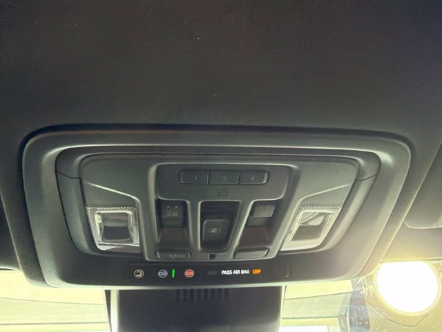 Used 2024 Chevrolet Silverado 1500 High Country AWD/4WD image 41