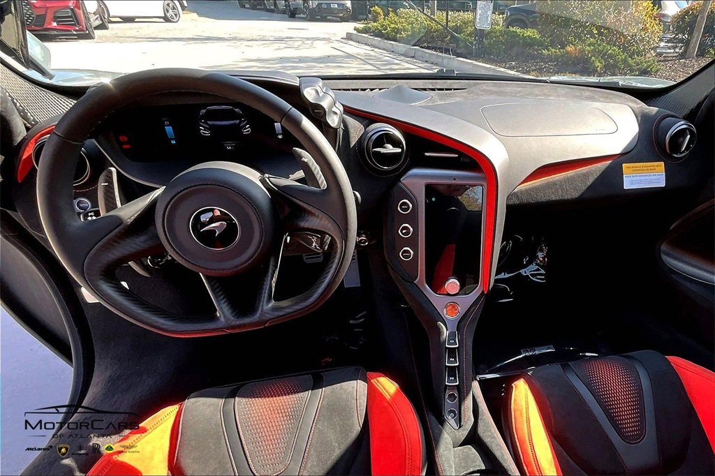 New 2026 McLaren 750S image 5