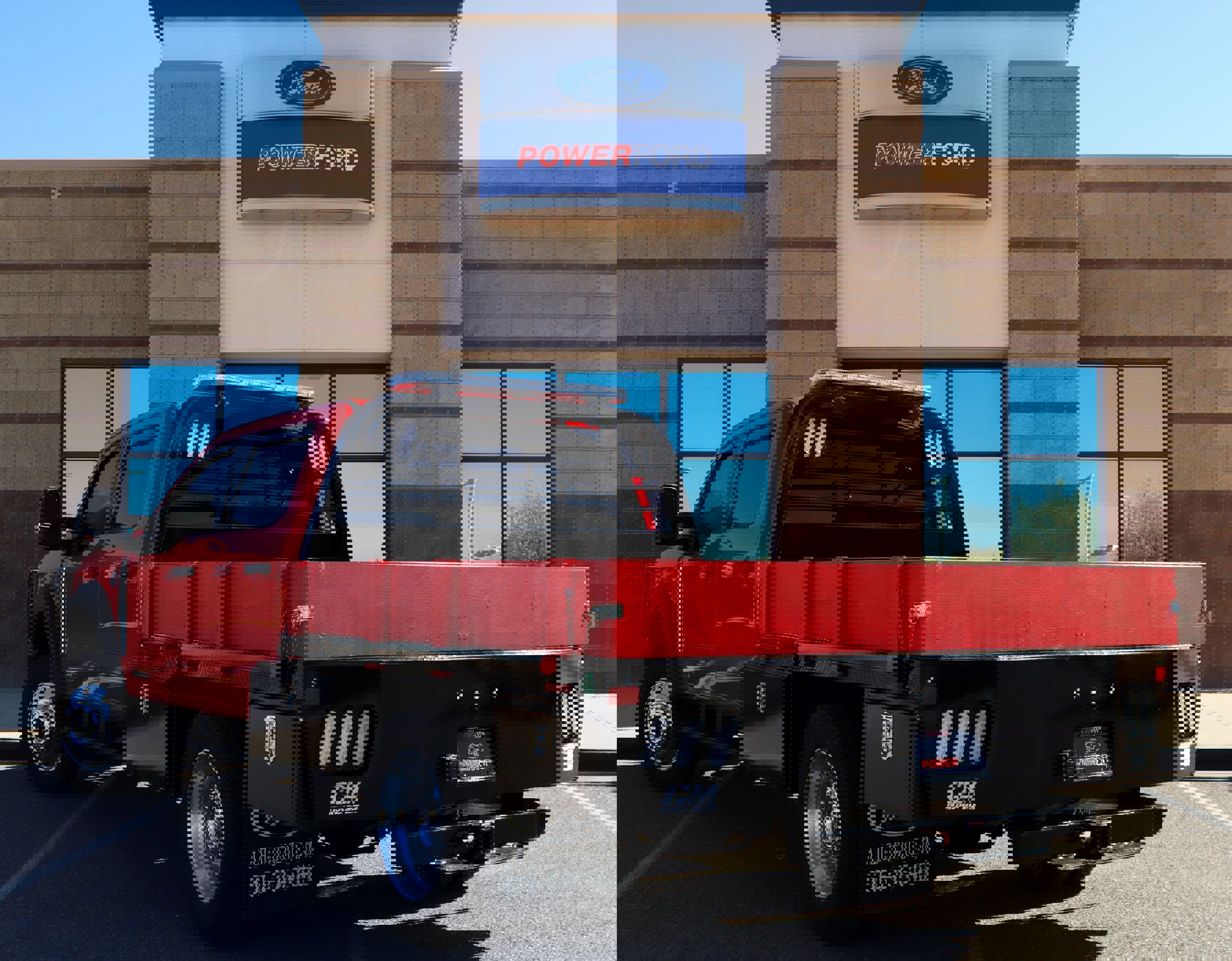 Used 2023 Ford F550 4x4 Crew Cab Super Duty image 8