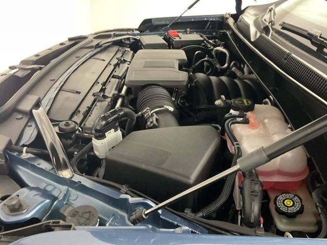 New 2026 Chevrolet Suburban Premier image 21