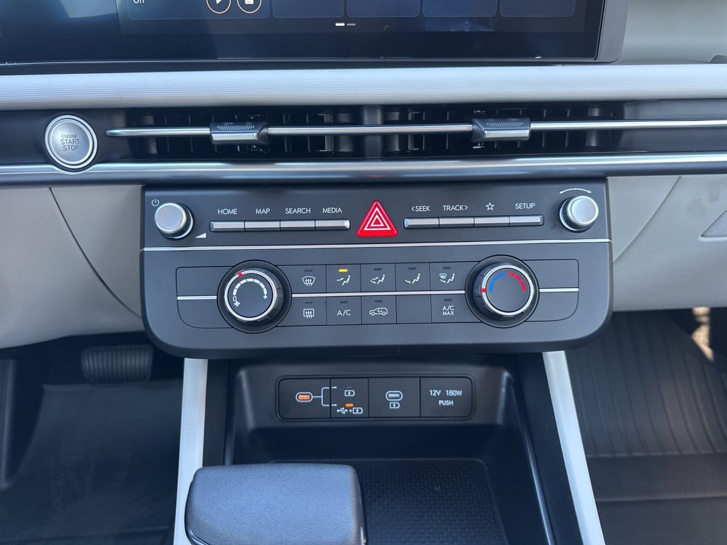 New 2026 Hyundai Tucson SE image 20