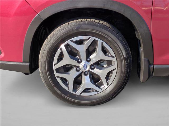 Used 2023 Subaru Forester Premium image 23