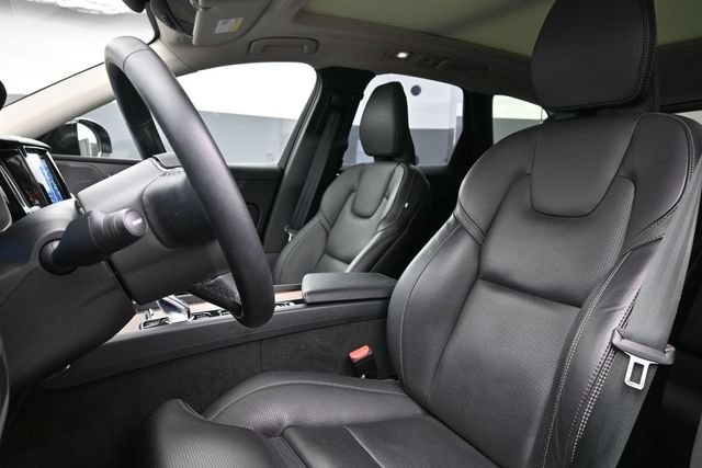 Used 2024 Volvo XC60 B5 Ultimate w/ Climate Package AWD/4WD image 10