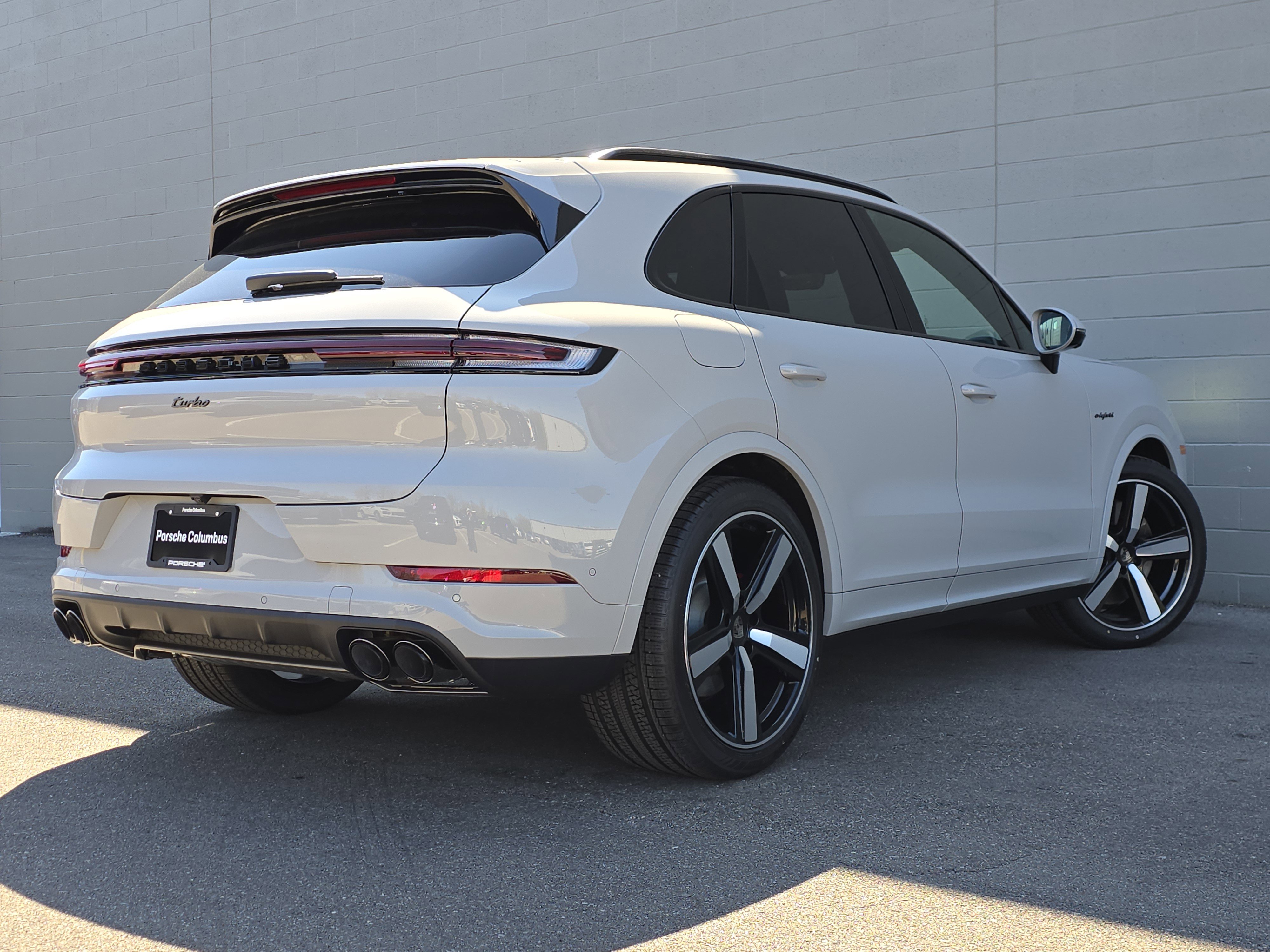 New 2026 Porsche Cayenne Turbo image 9