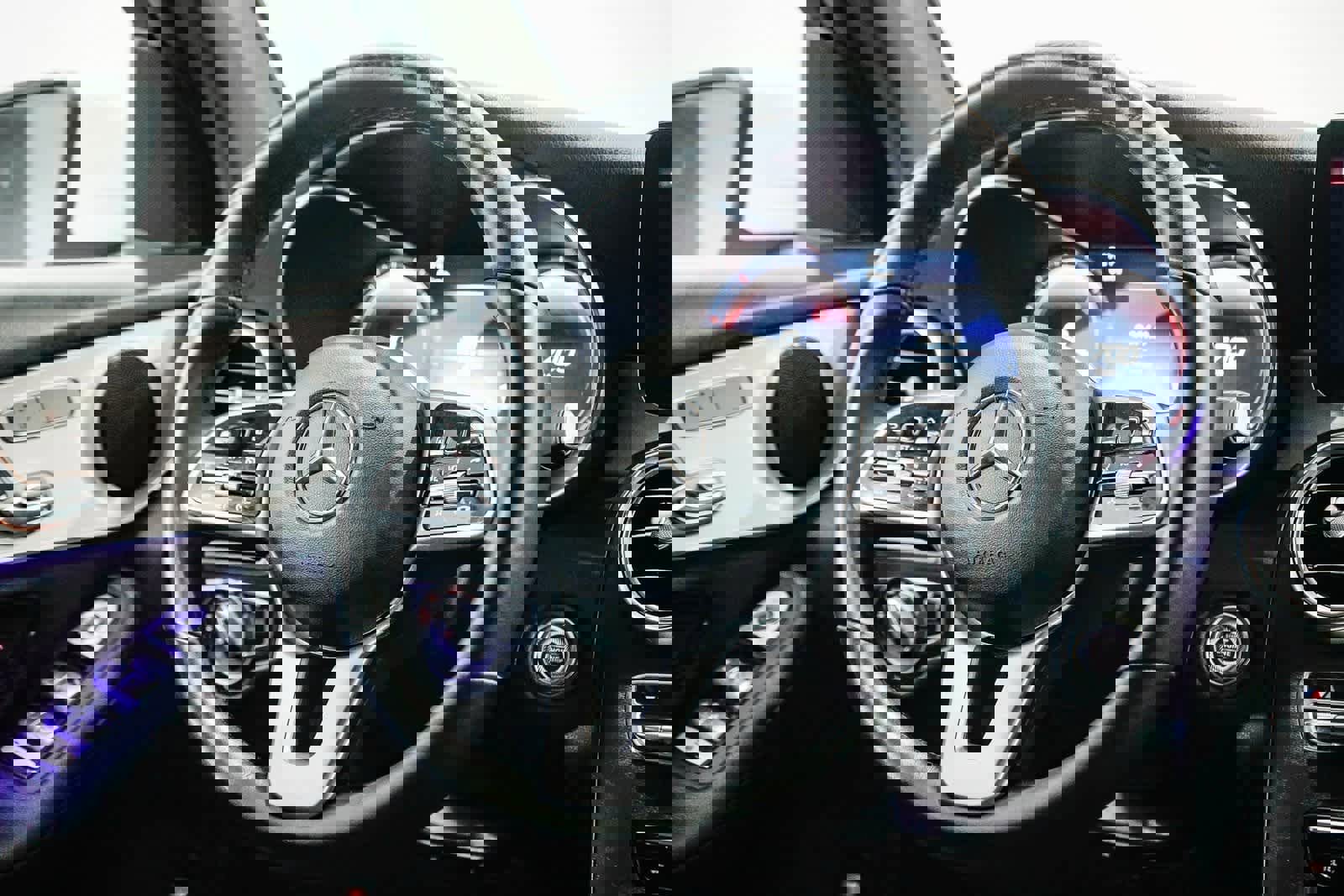 Used 2022 Mercedes-Benz GLC 300 image 14