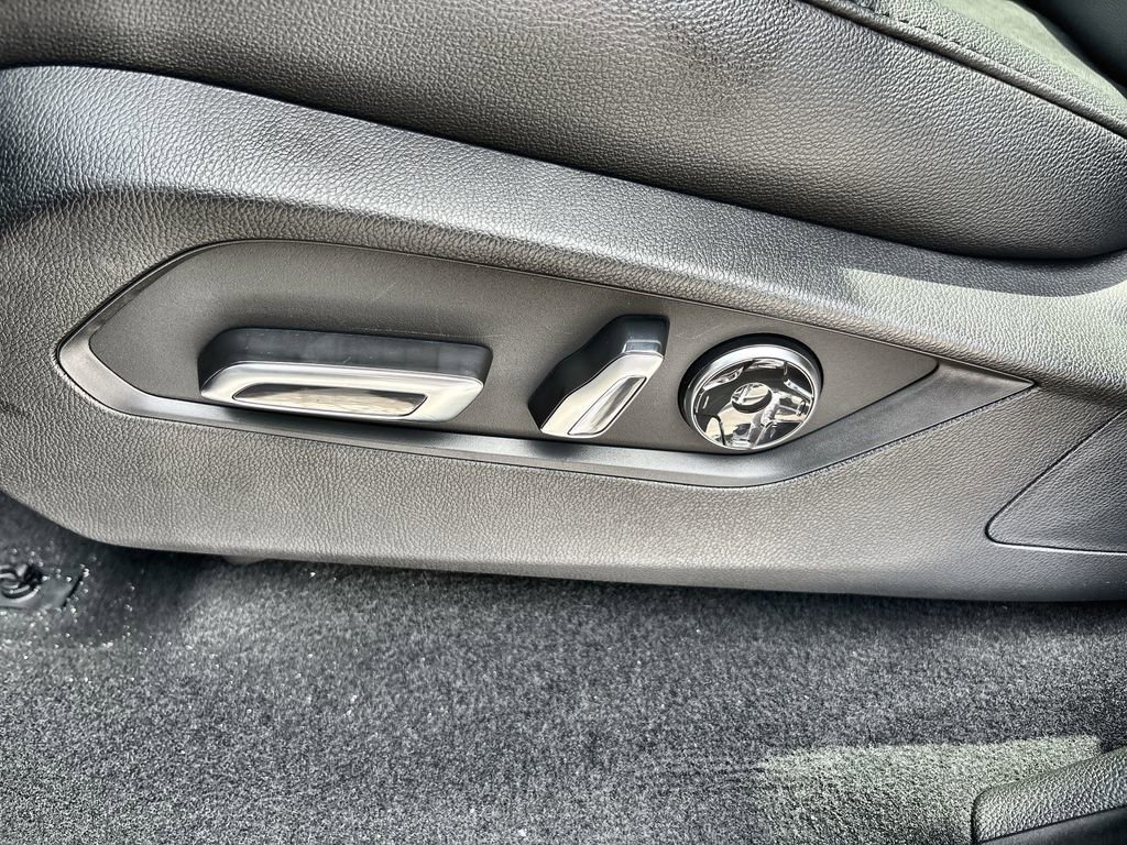 New 2026 Acura MDX FWD image 14