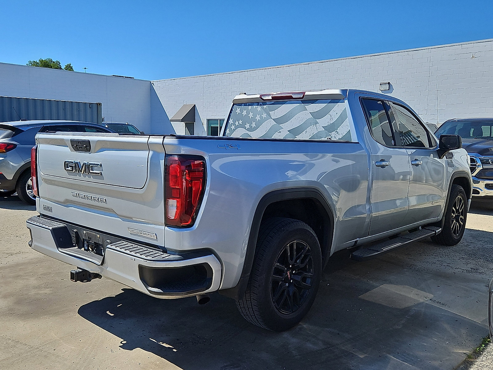 Used 2022 GMC Sierra 1500 Elevation AWD/4WD image 7