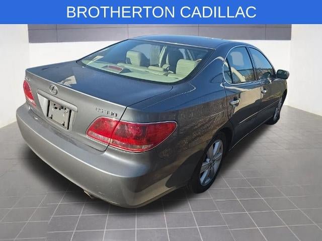 Used 2005 Lexus ES 330 w/ DVD Navigation System Pkg FWD image 5