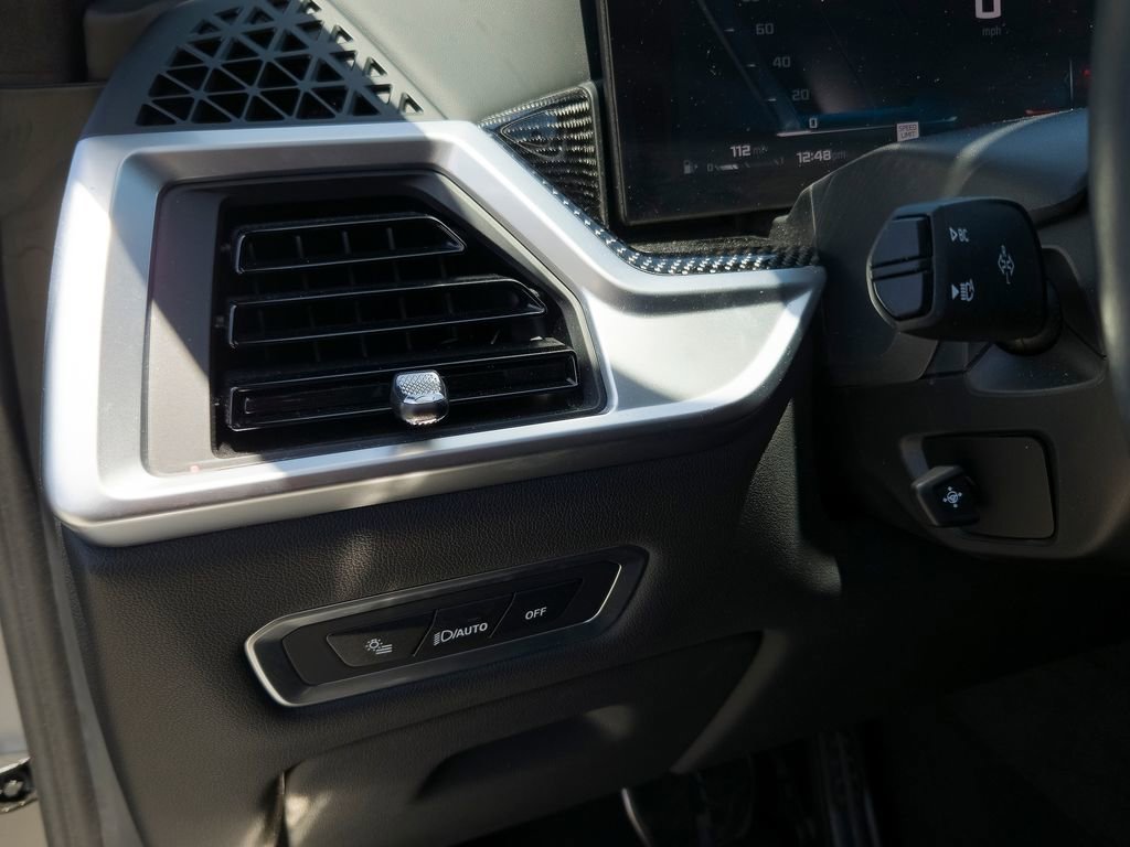 Certified 2024 BMW X7 M60i w/ Executive Package AWD/4WD image 16