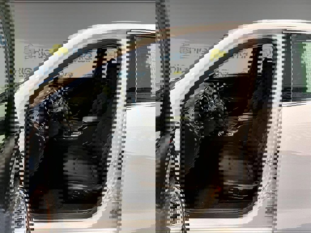 Used 2025 Chevrolet Malibu RS image 12