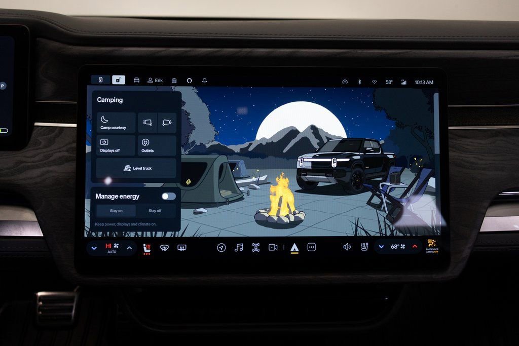 Used 2022 Rivian R1T Adventure image 38