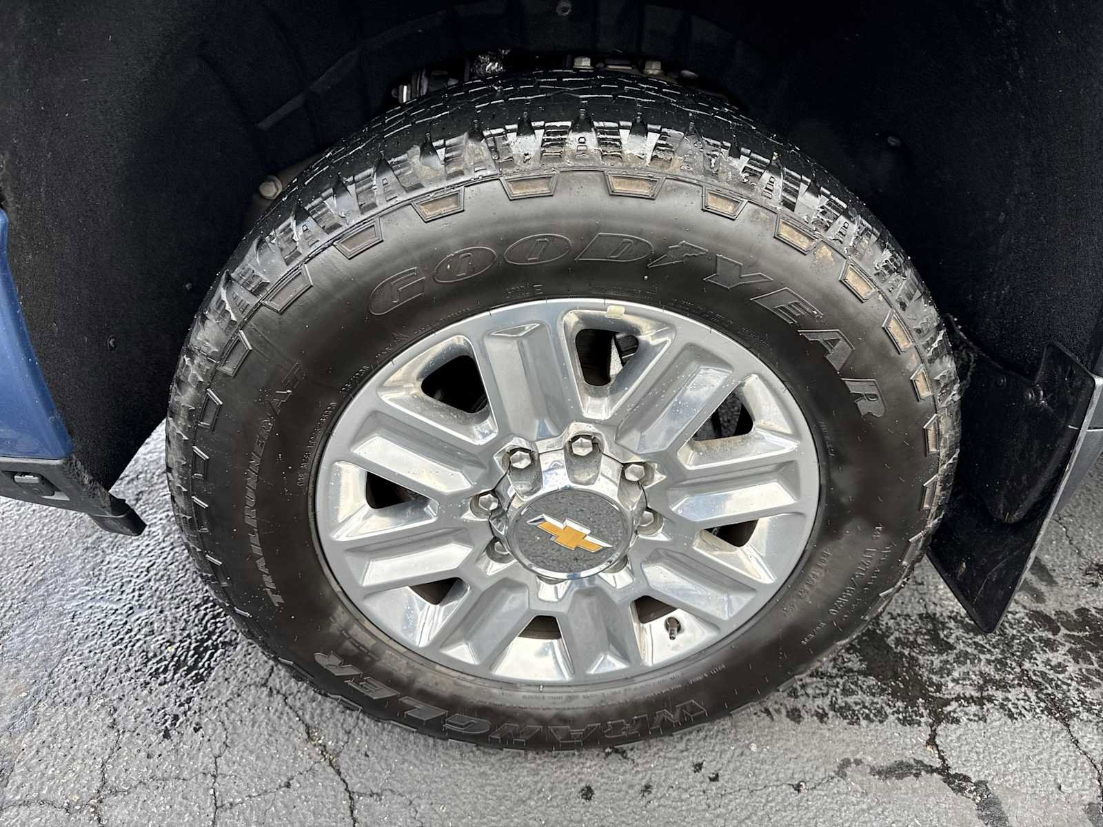 Certified 2025 Chevrolet Silverado 2500 High Country w/ High Country Premium Package AWD/4WD image 19