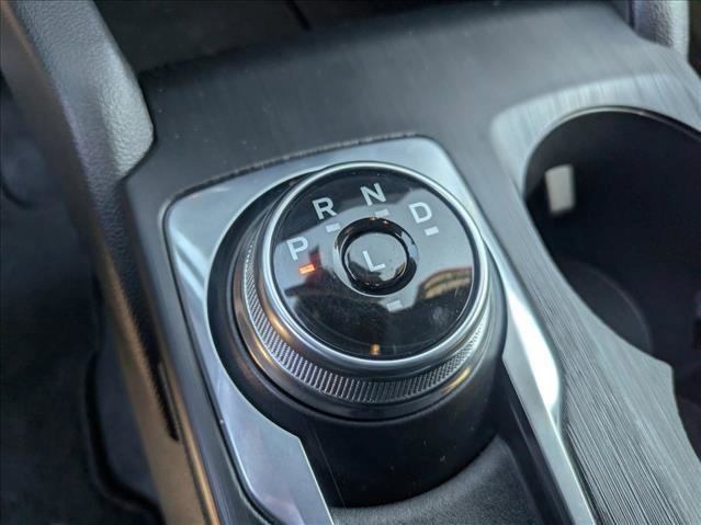 Used 2025 Ford Escape ST-Line w/ Equipment Group 301A image 11