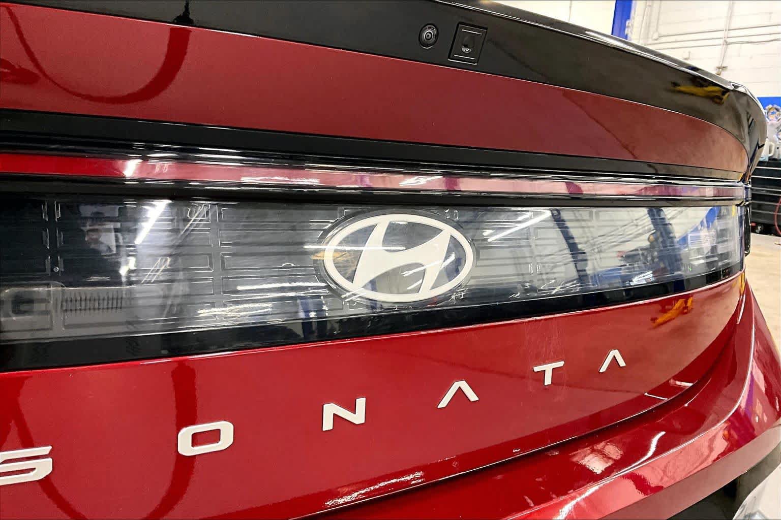 Used 2025 Hyundai Sonata SEL FWD image 10