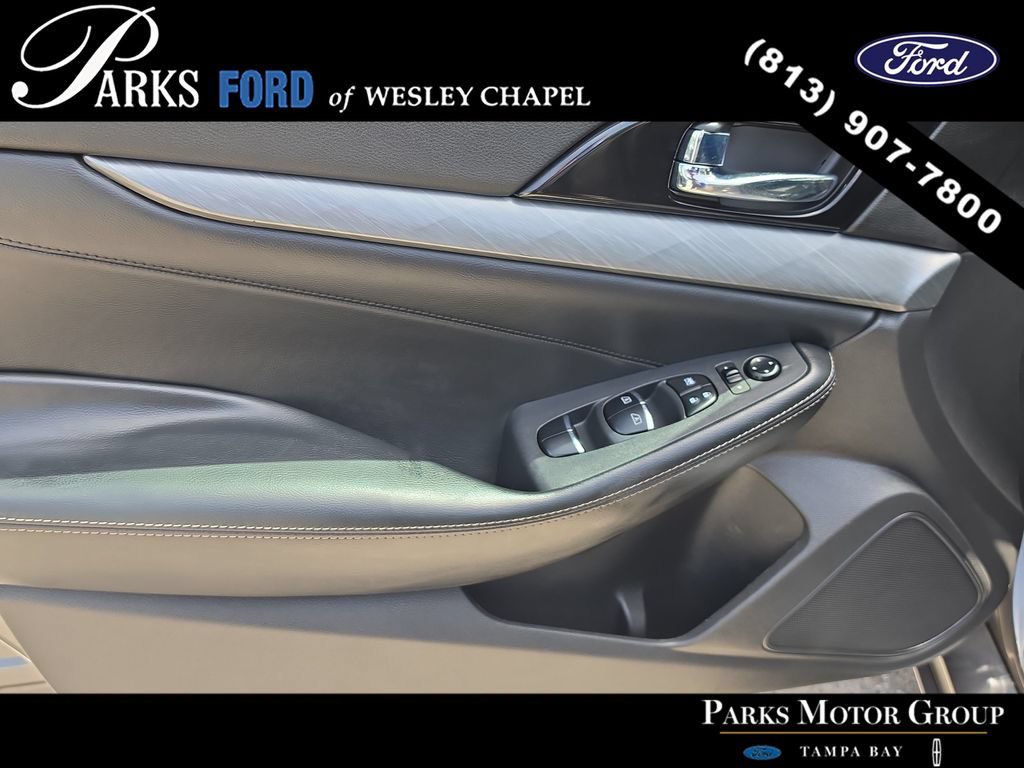Used 2016 Nissan Maxima 3.5 SV FWD image 15