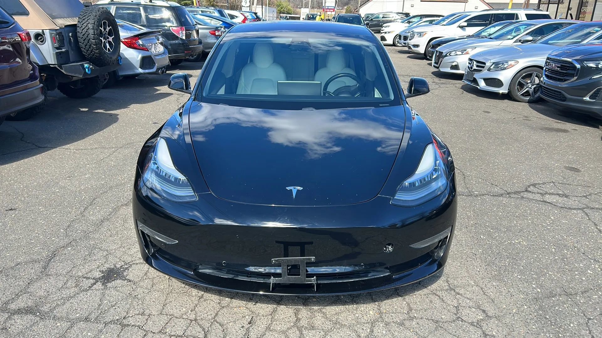 Used 2019 Tesla Model 3 Performance image 2