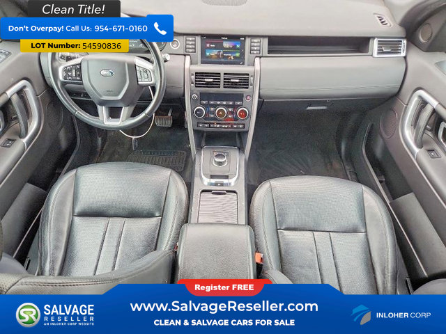Used 2019 Land Rover Discovery Sport HSE AWD/4WD image 11