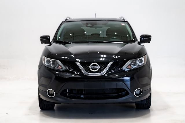 Used 2017 Nissan Rogue Sport SL w/ SL Premium Package image 4