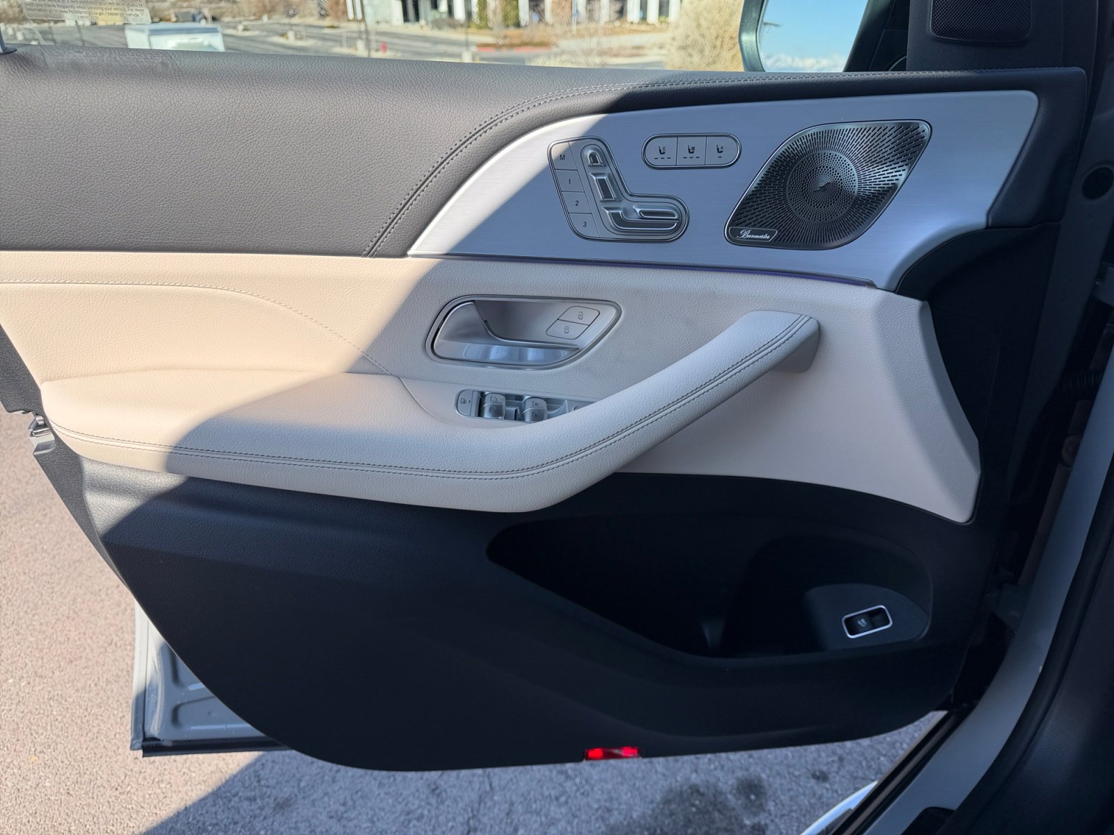 New 2026 Mercedes-Benz GLE 580 4MATIC image 13