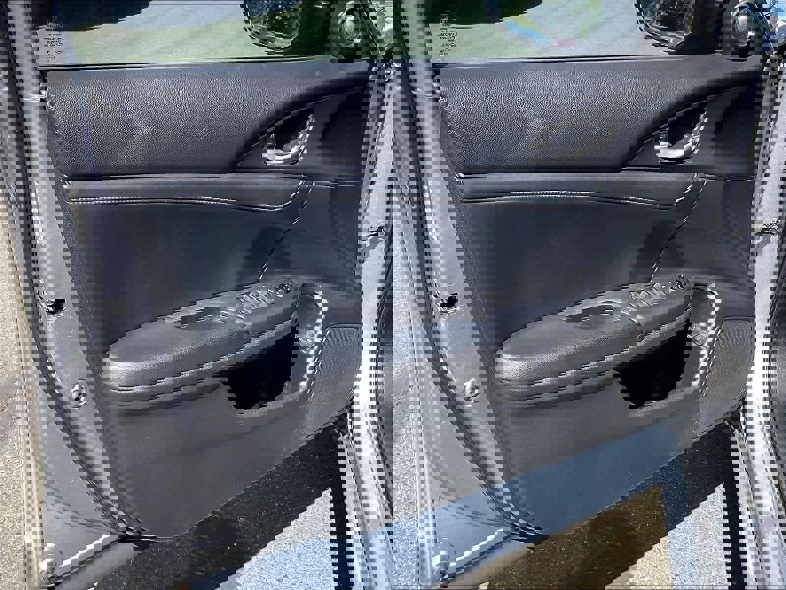 Used 2020 Honda Insight Touring image 24