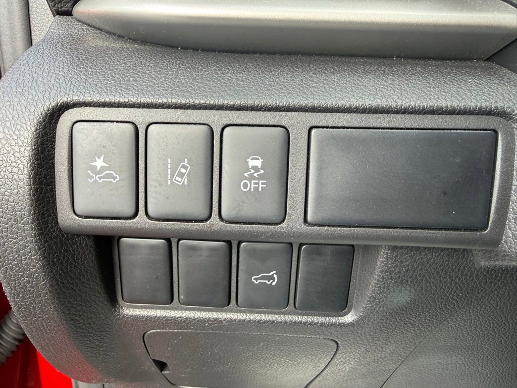 Used 2025 Mitsubishi Eclipse Cross SE AWD/4WD image 14