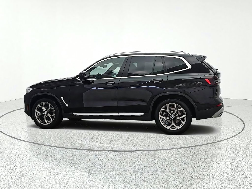 Used 2024 BMW X3 xDrive30i AWD/4WD image 4