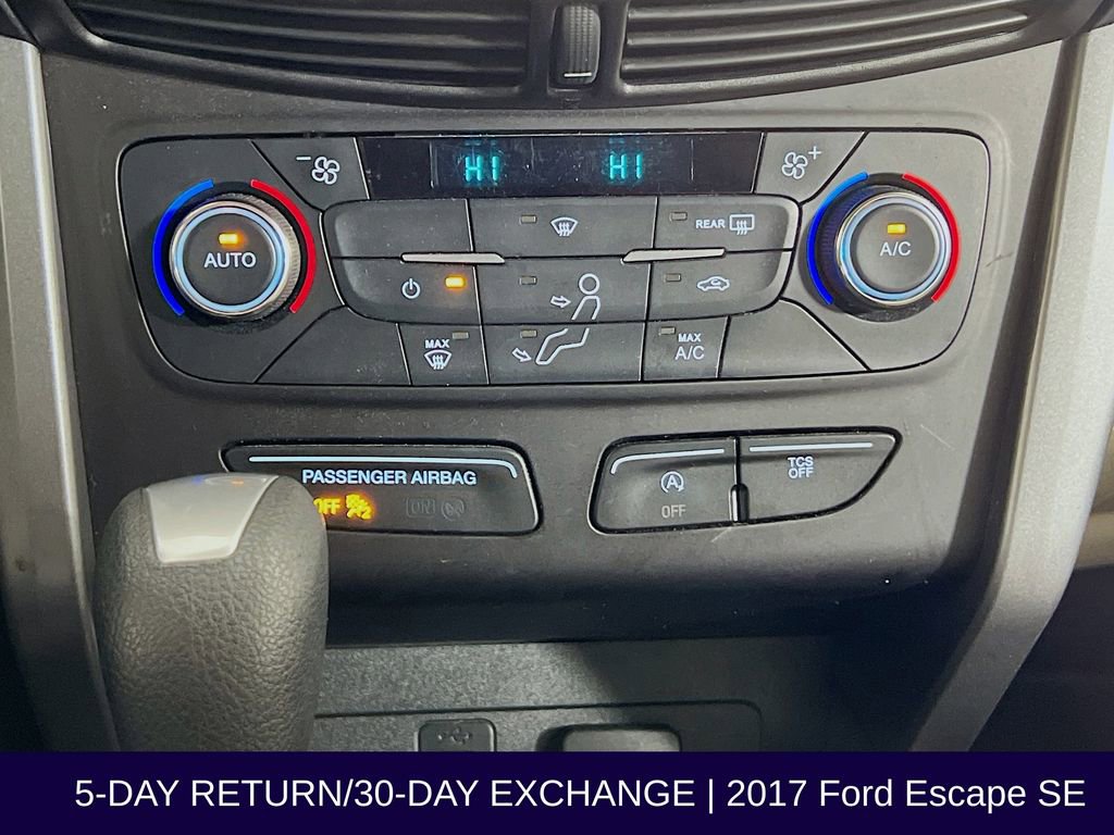 Used 2017 Ford Escape SE image 19