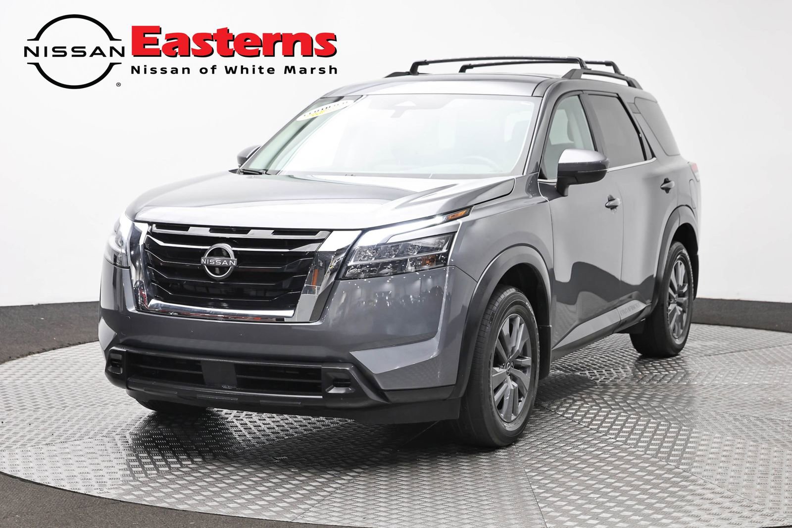 Used 2022 Nissan Pathfinder SV