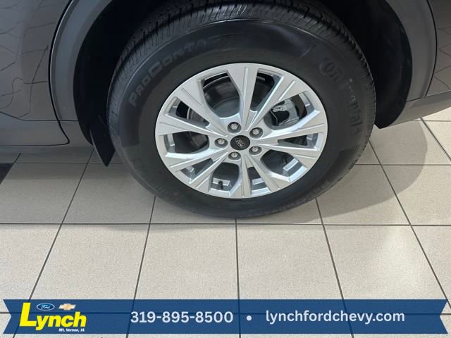 Used 2023 Ford Escape Active image 28