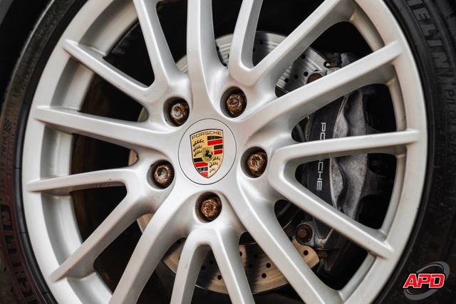 Used 2009 Porsche 911 Carrera RWD image 3