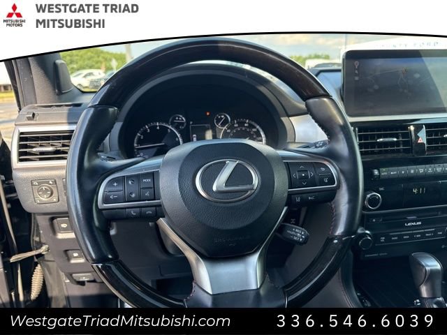 Used 2023 Lexus GX 460 Premium w/ Premium Package image 17