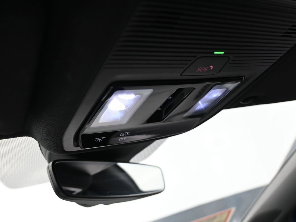 Used 2021 Volkswagen ID.4 1st Edition image 31