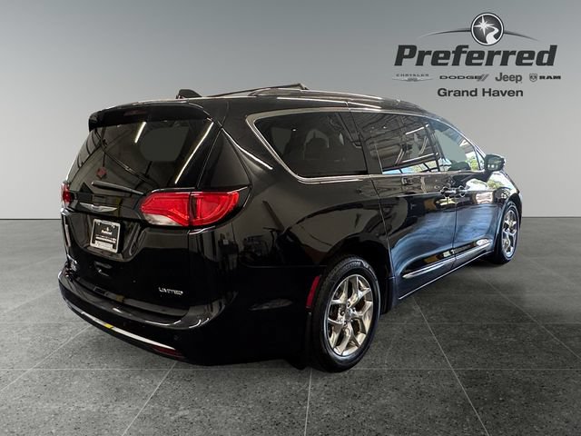 Used 2019 Chrysler Pacifica Limited FWD image 19