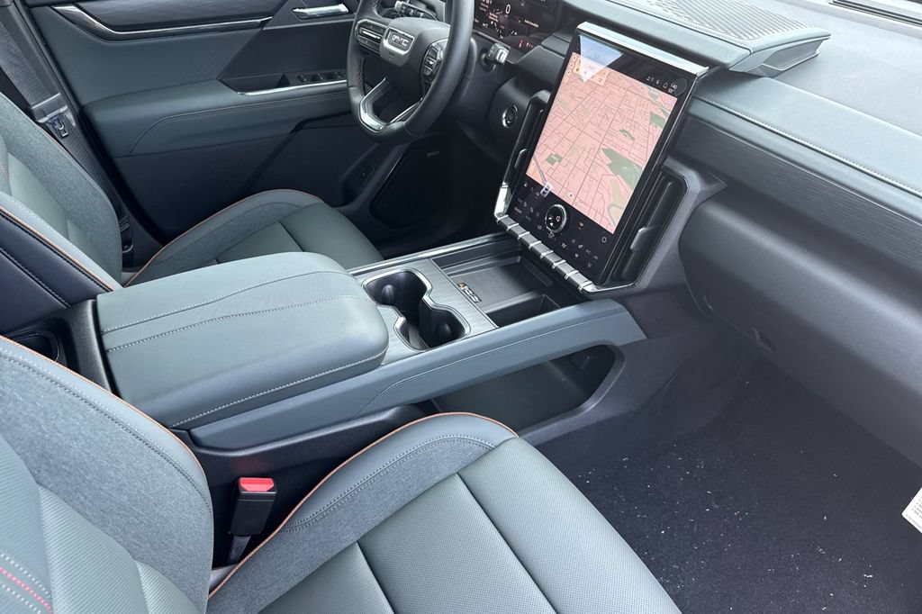 New 2027 GMC Acadia AT4 w/ Luxury Package AWD/4WD image 18