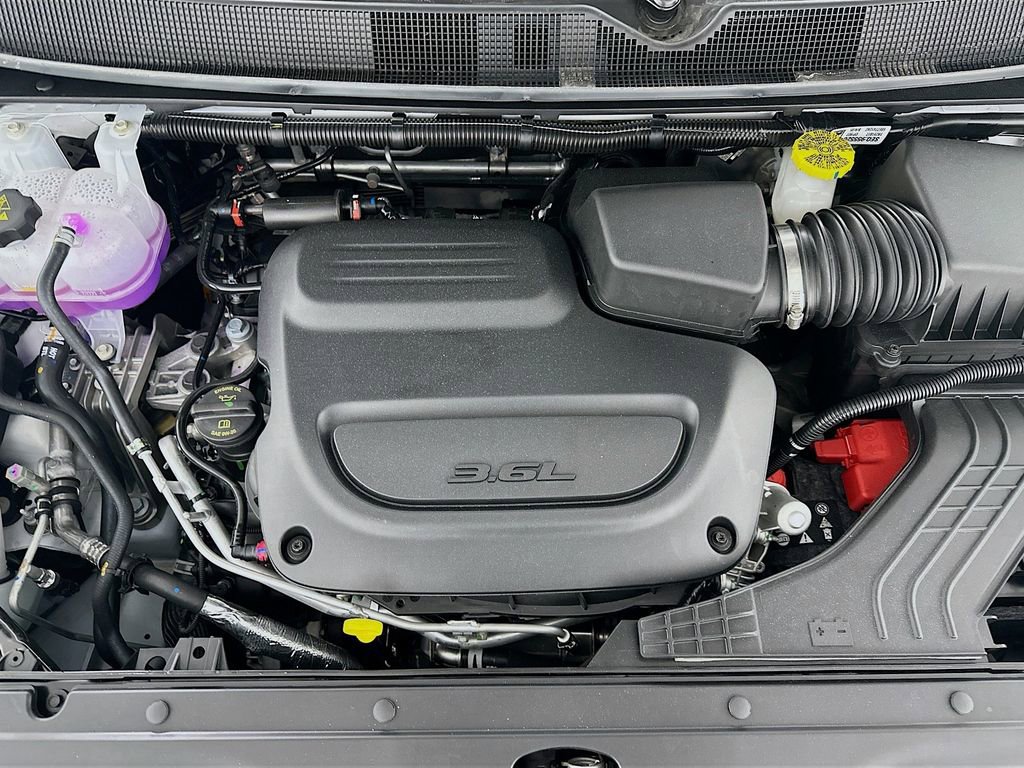 New 2026 Chrysler Pacifica Pinnacle image 18