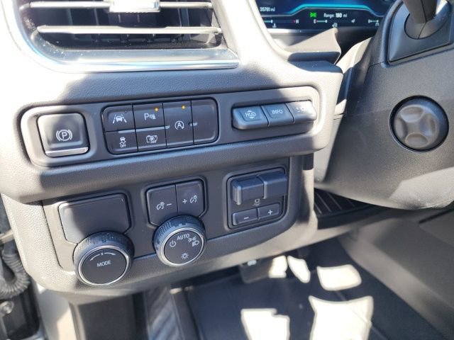 Used 2024 Chevrolet Suburban Premier w/ Premium Package image 28