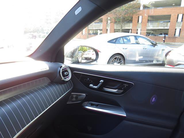 Used 2026 Mercedes-Benz GLC 300 4MATIC image 16