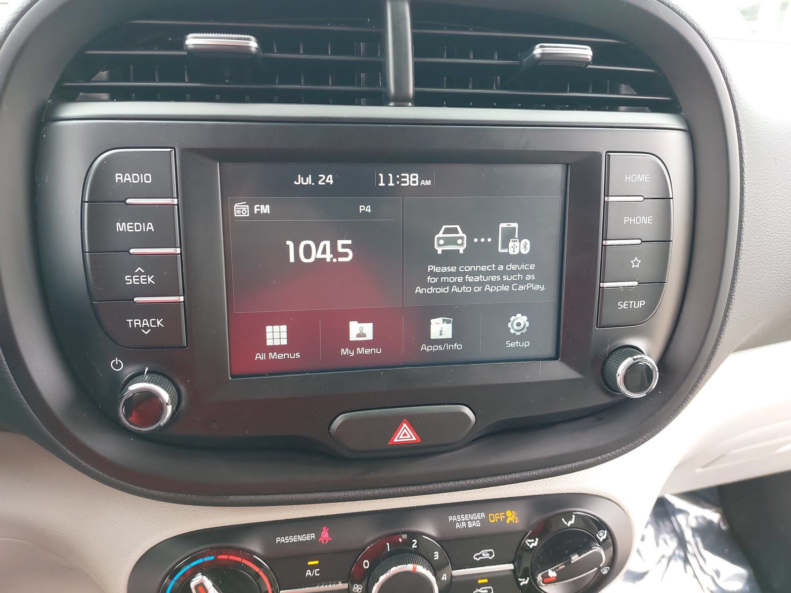 Used 2020 Kia Soul LX FWD image 21