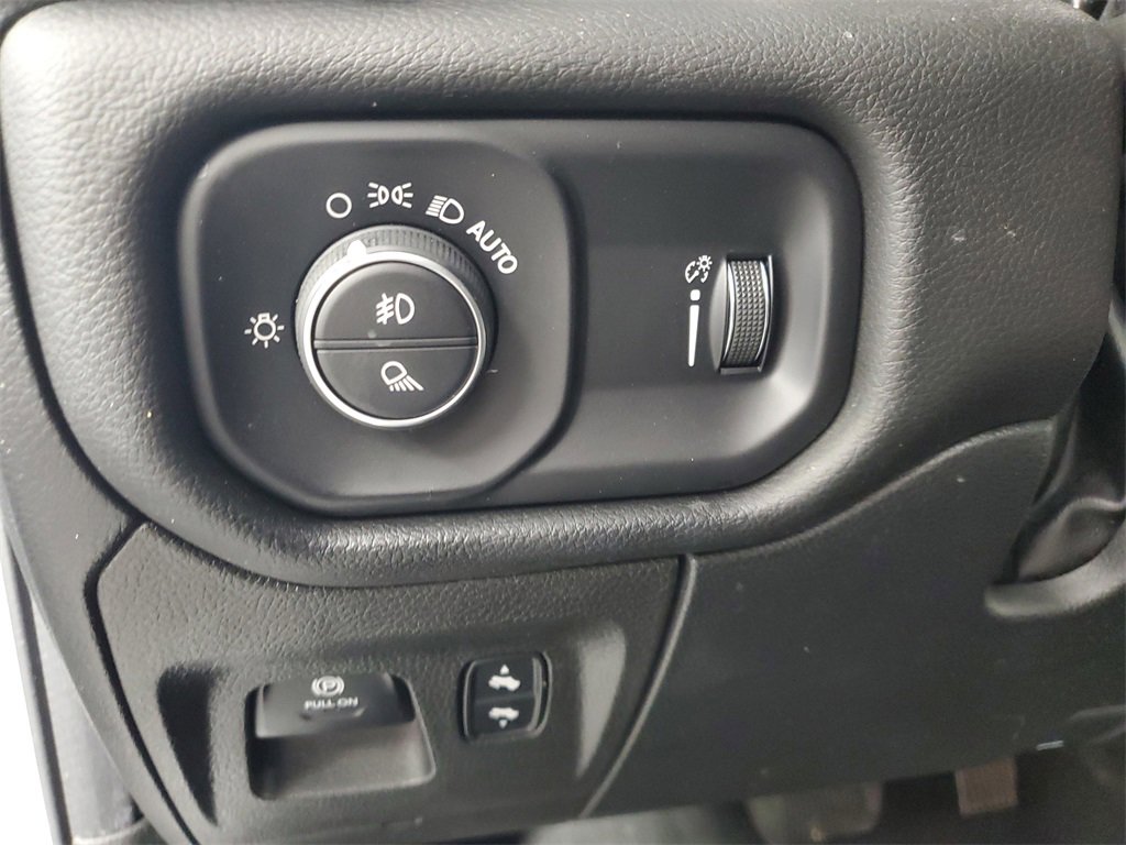 Used 2023 RAM 1500 Big Horn image 11