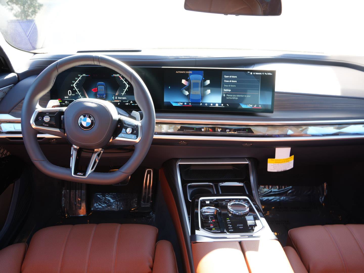 Used 2025 BMW 760i xDrive w/ Executive Package image 6