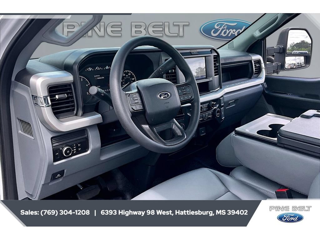 New 2025 Ford F250 XL w/ XL Chrome Package RWD image 13